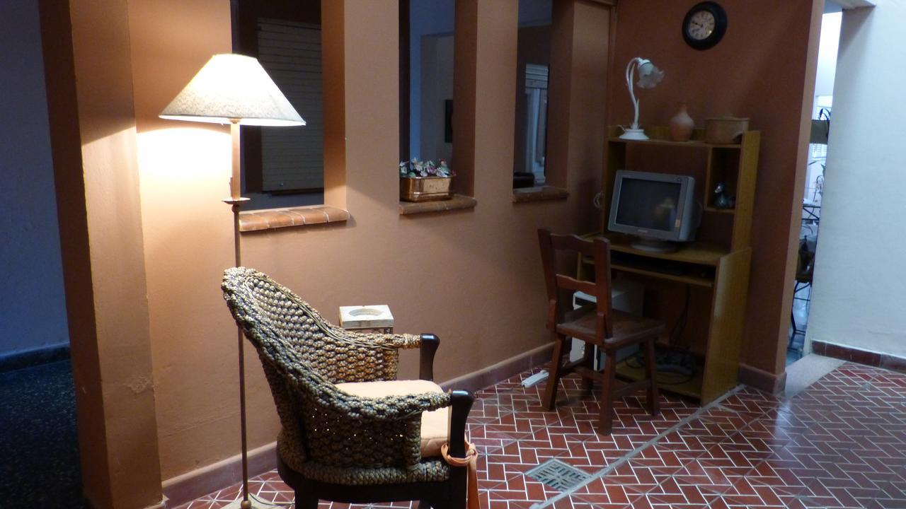 Hotel El Descanso Хунин Экстерьер фото